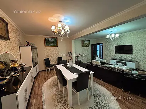 Satılır 5 otaqlı köhnə tikili 112 m²