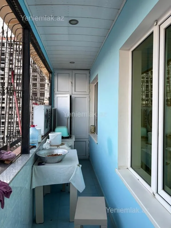 Satılır 5 otaqlı köhnə tikili 112 m²