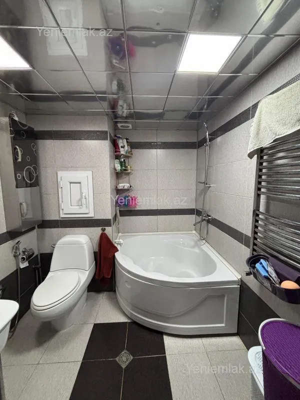 Satılır 5 otaqlı köhnə tikili 112 m²