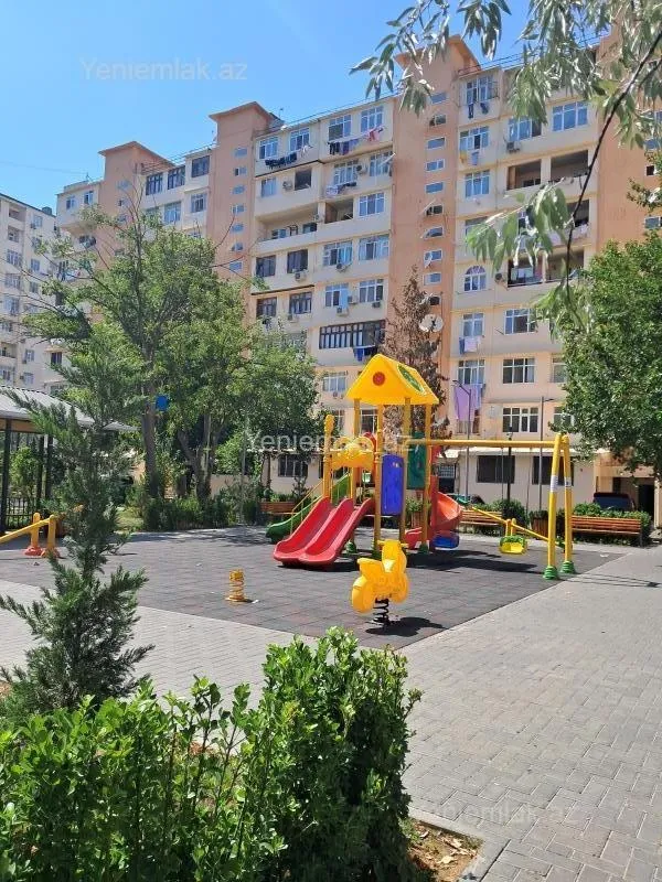 Satılır 5 otaqlı köhnə tikili 112 m²
