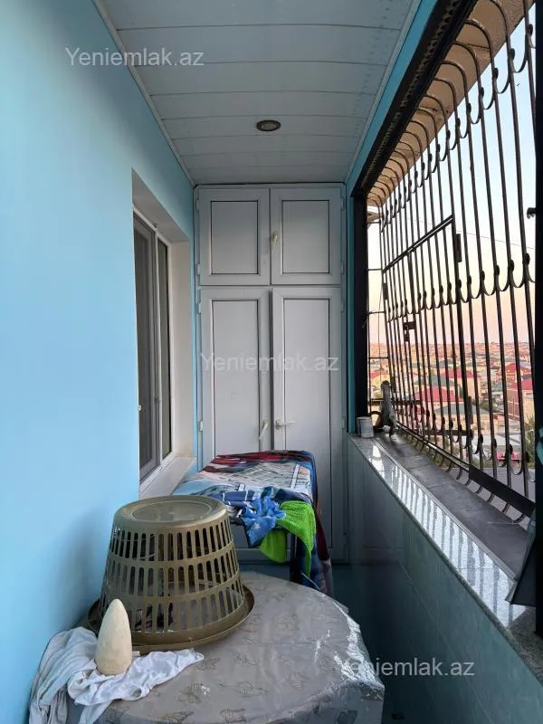 Satılır 5 otaqlı köhnə tikili 112 m²