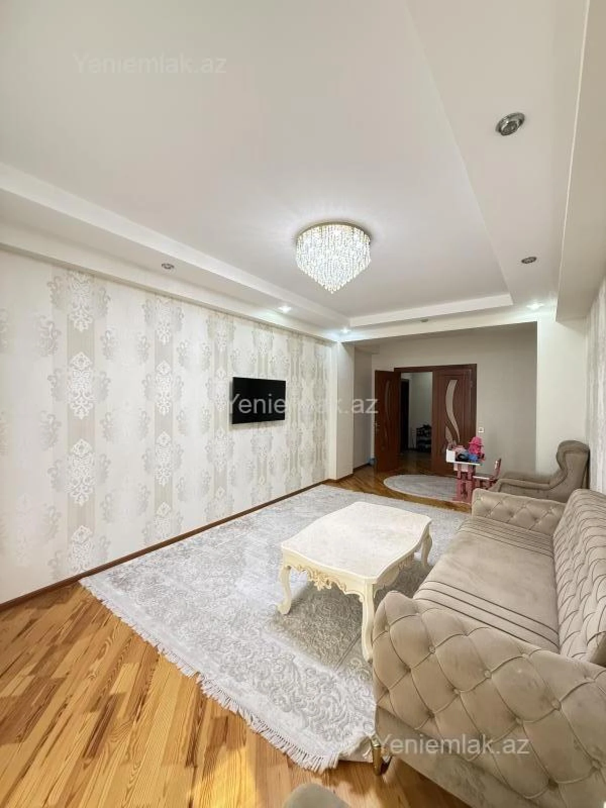 Satılır 2 otaqlı yeni tikili 100 m²