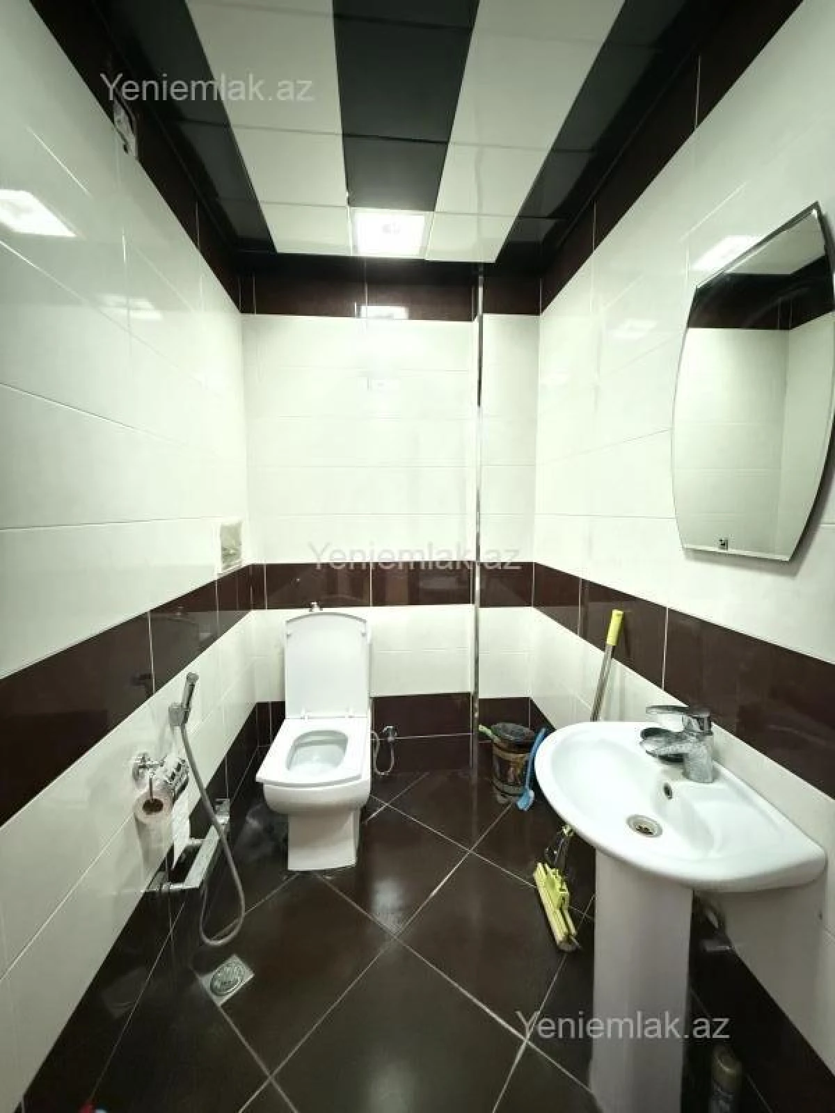 Satılır 2 otaqlı yeni tikili 100 m²