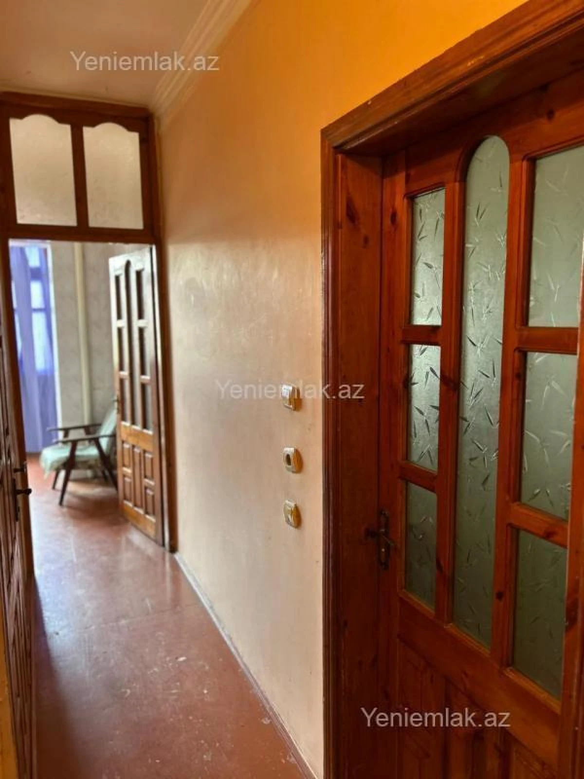 Satılır 5 otaqlı köhnə tikili 110 m²