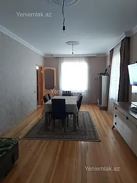 Satılır 7 otaqlı həyət evi 250 m²