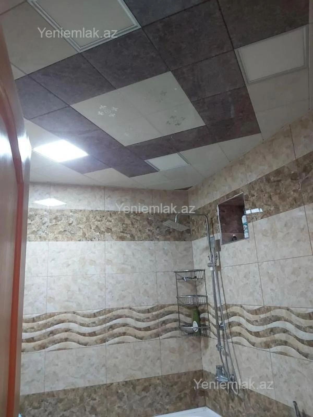 Satılır 7 otaqlı həyət evi 250 m²