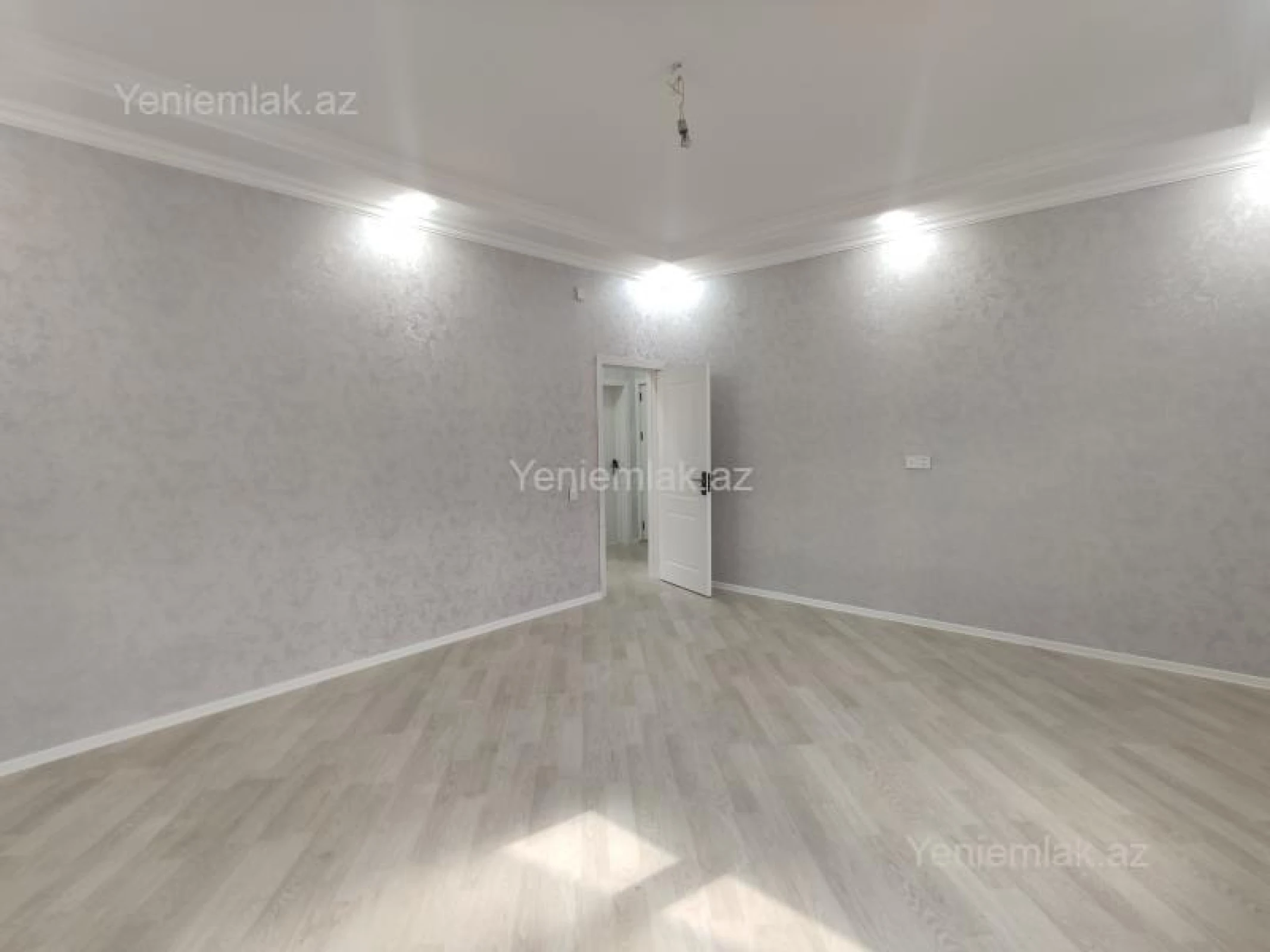 Satılır 4 otaqlı həyət evi 120 m²