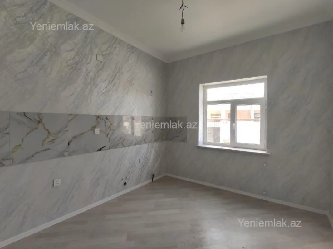 Satılır 4 otaqlı həyət evi 120 m²