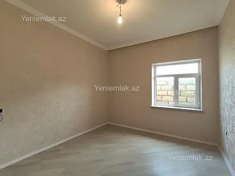 Satılır 4 otaqlı həyət evi 120 m²
