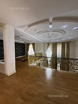 Satılır 12 otaqlı həyət evi 800 m²