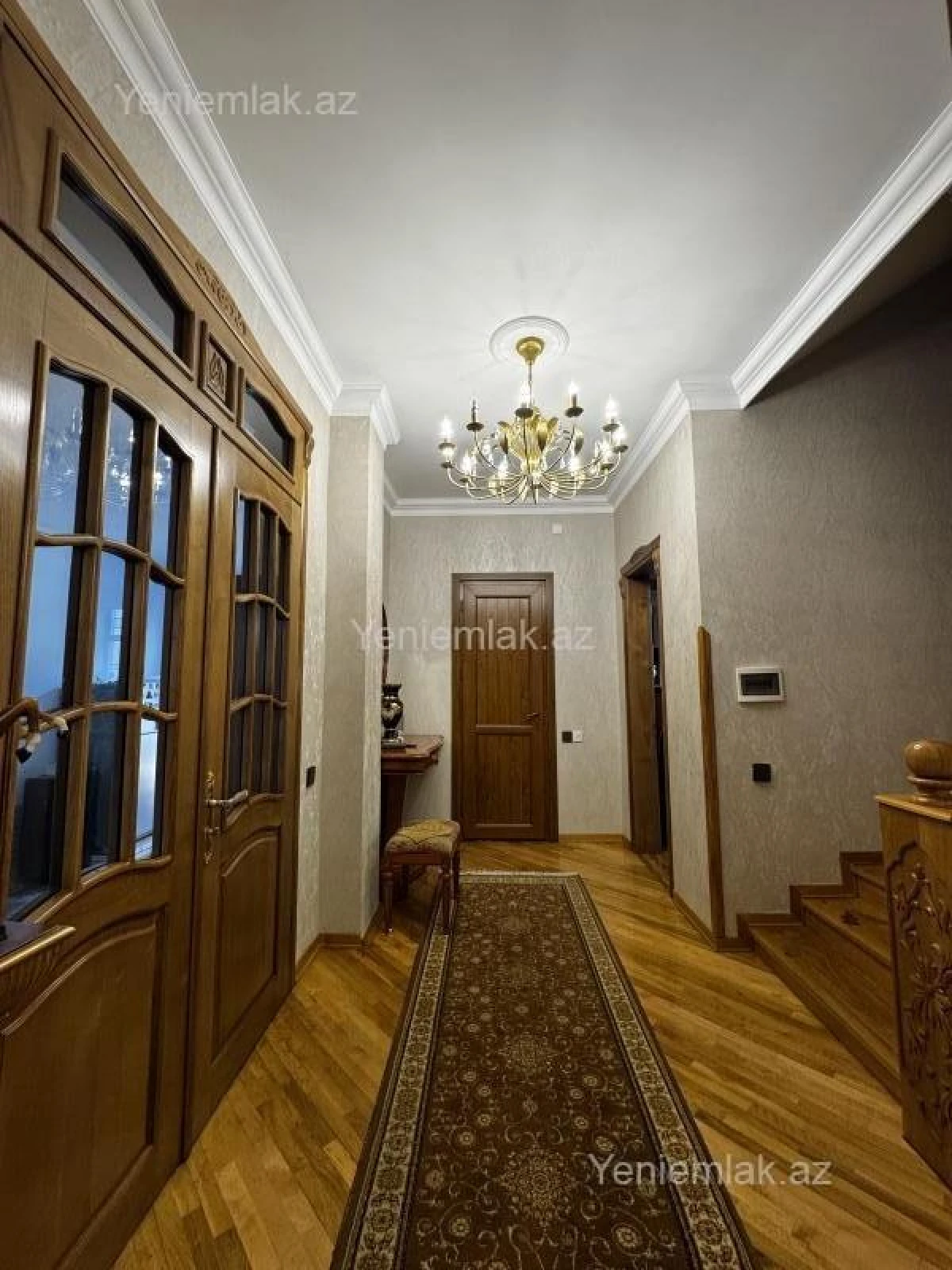 Satılır 6 otaqlı həyət evi 250 m²