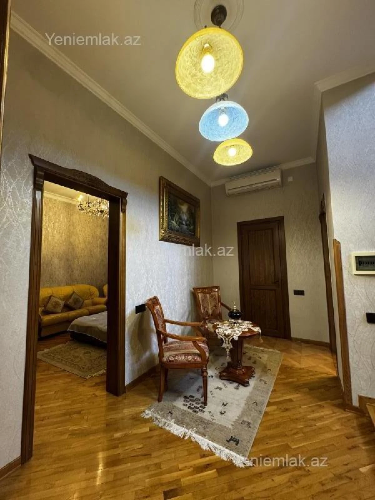 Satılır 6 otaqlı həyət evi 250 m²