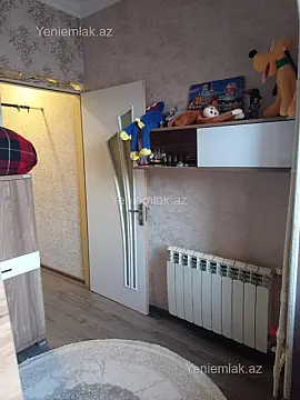 Satılır 1 otaqlı köhnə tikili 40 m²