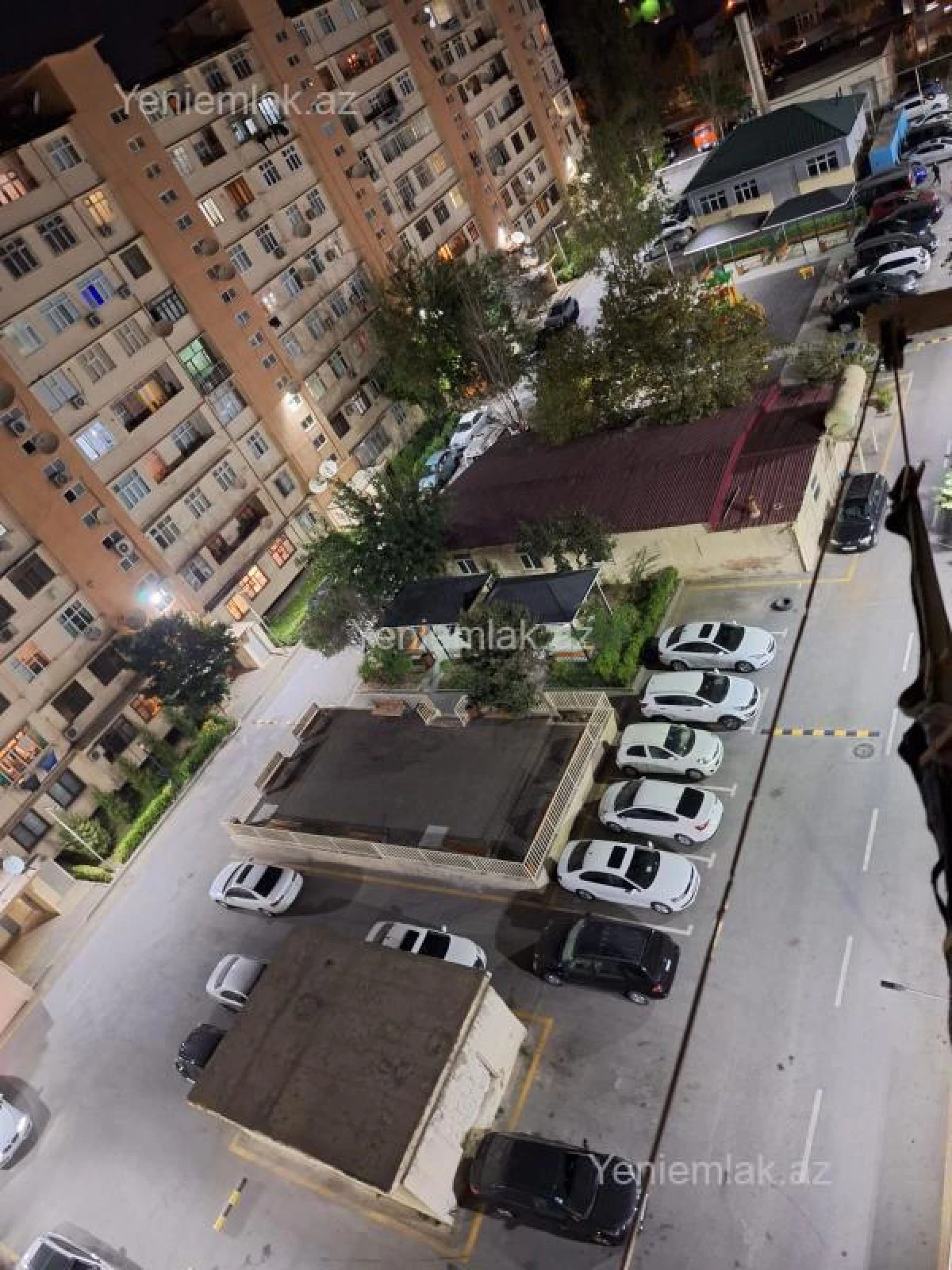 Satılır 1 otaqlı köhnə tikili 40 m²