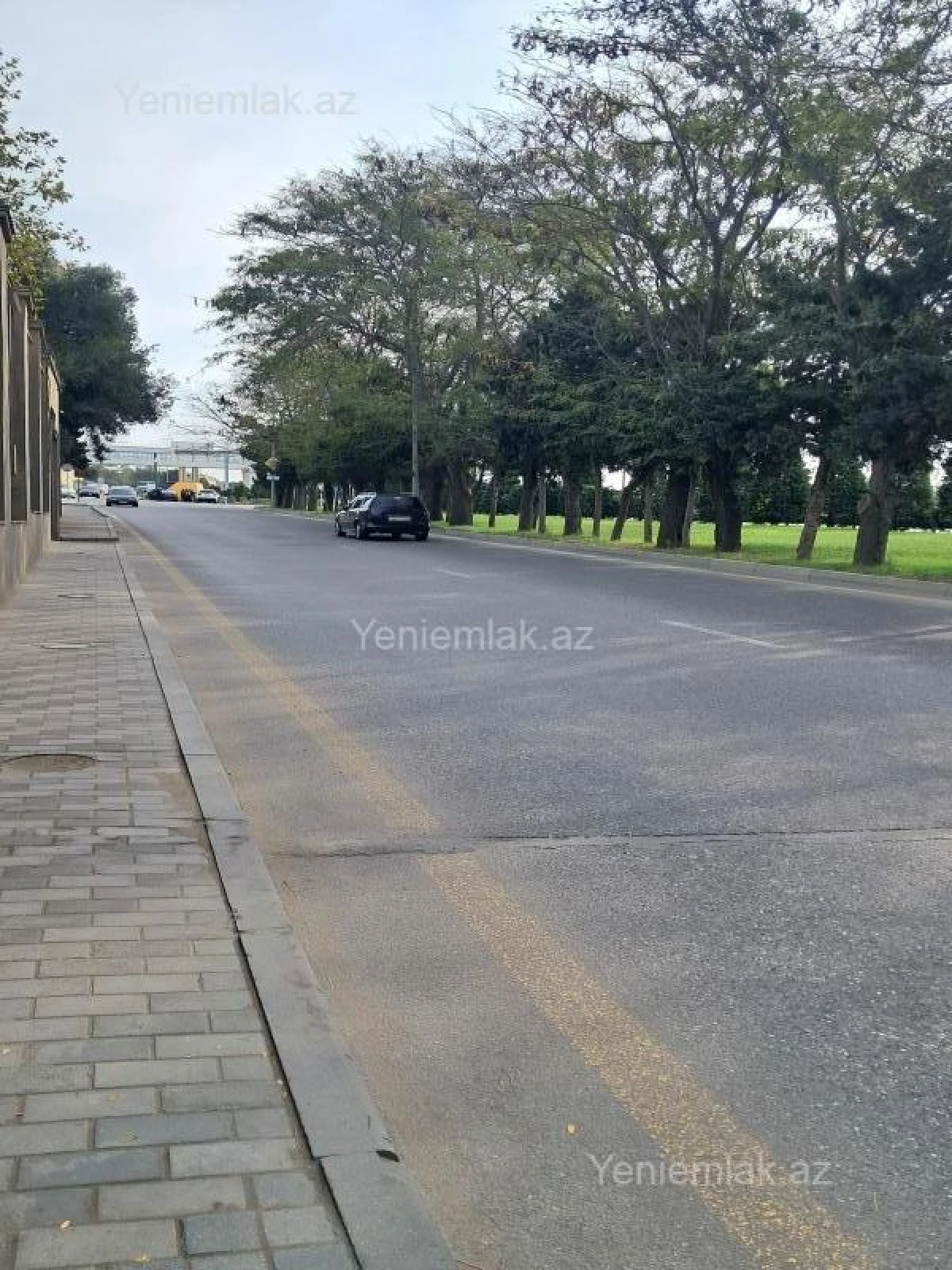 Satılır 6 otaqlı həyət evi 300 m²