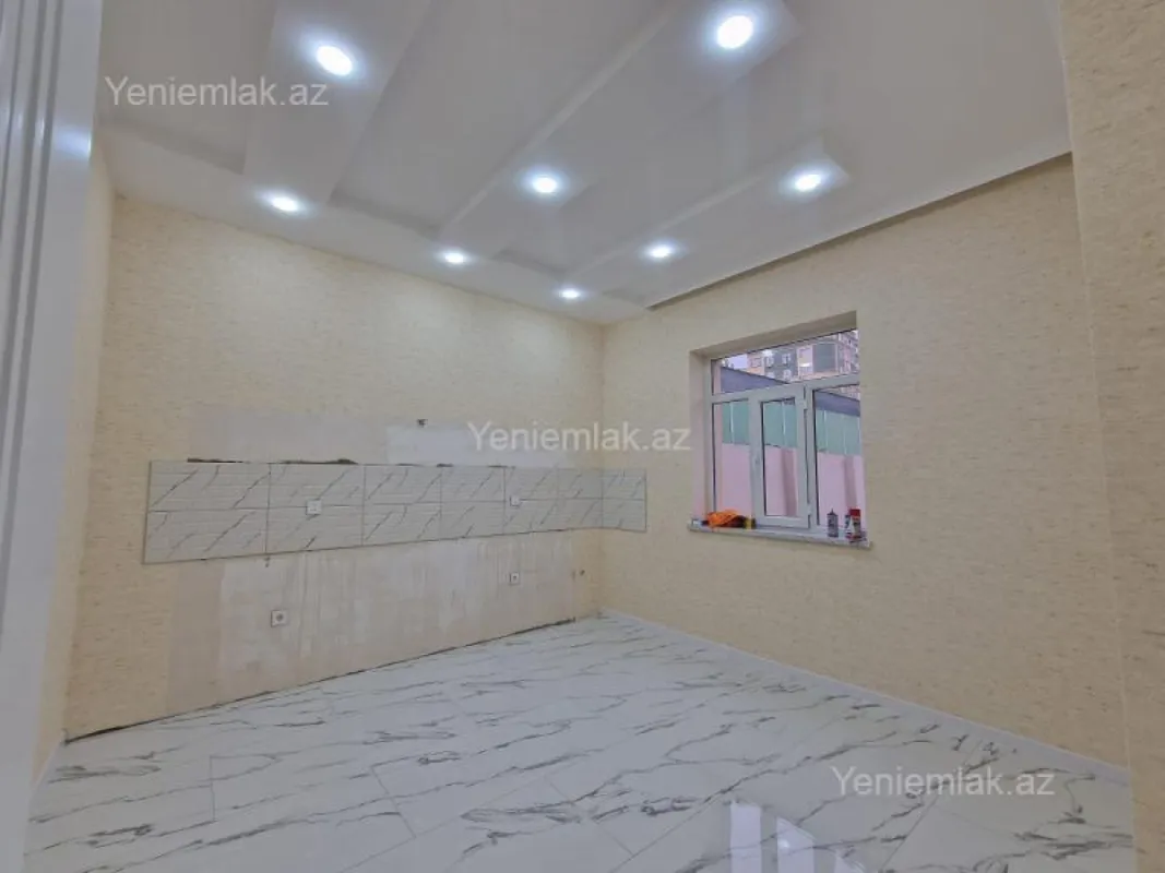 Satılır 5 otaqlı həyət evi 185 m²