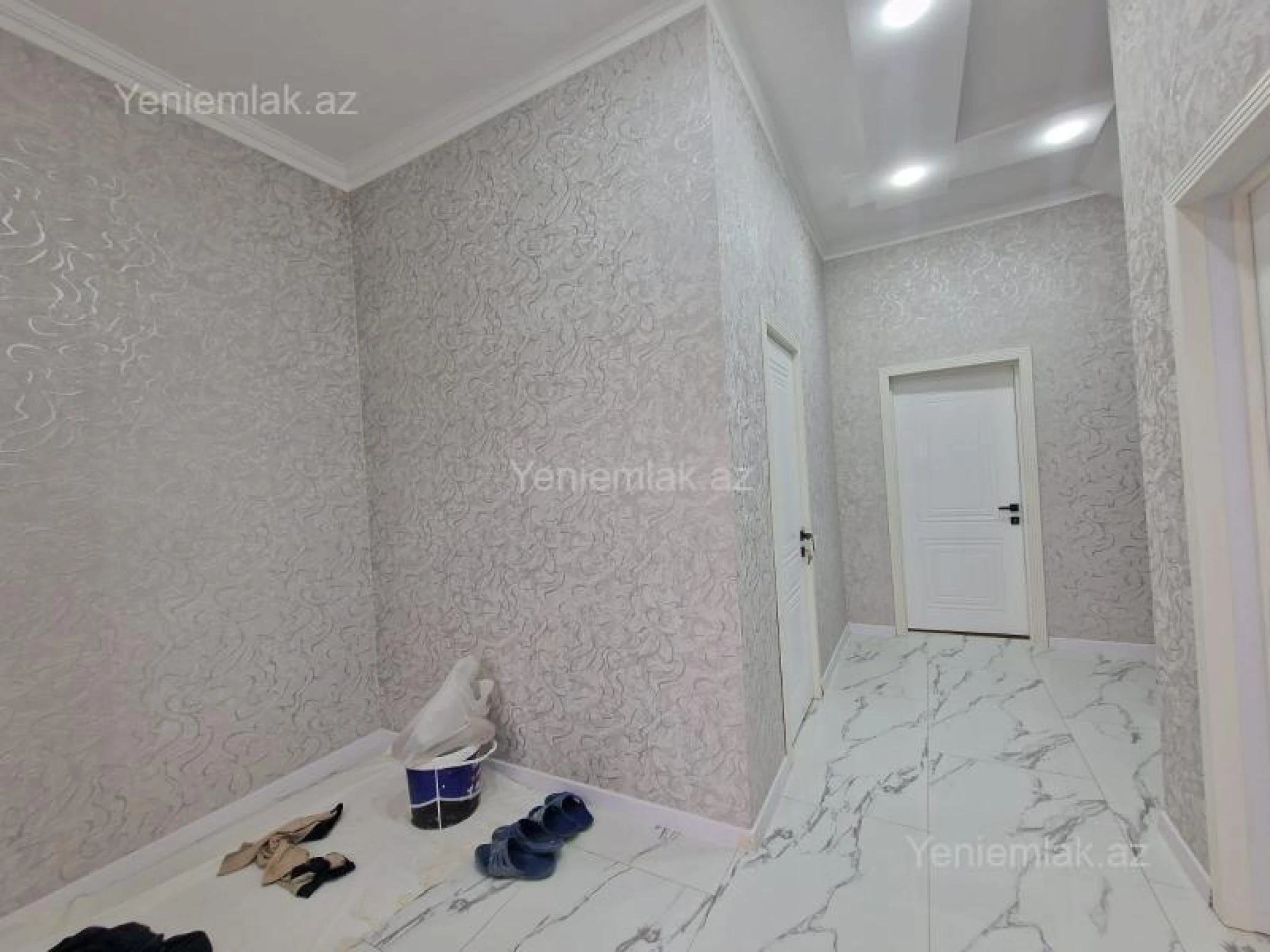 Satılır 5 otaqlı həyət evi 185 m²