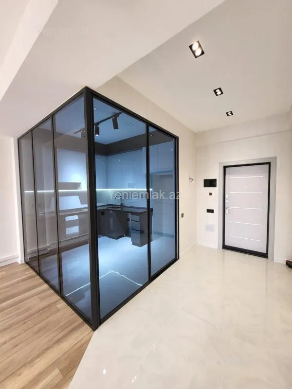 Satılır 2 otaqlı yeni tikili 70 m²