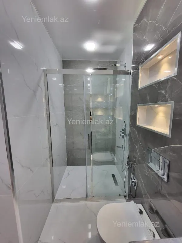 Satılır 2 otaqlı yeni tikili 70 m²