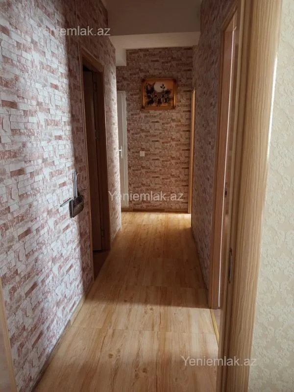 Satılır 3 otaqlı yeni tikili 75 m²