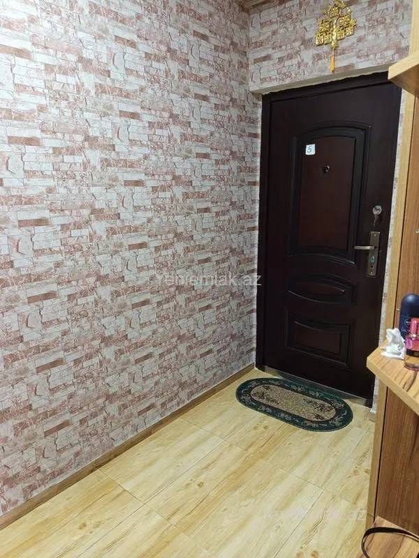 Satılır 3 otaqlı yeni tikili 75 m²