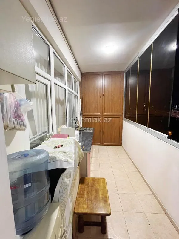 Satılır 4 otaqlı yeni tikili 175 m²