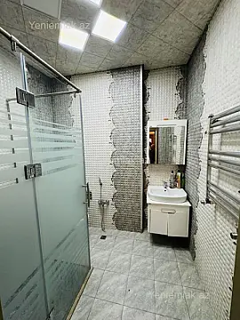 Satılır 3 otaqlı yeni tikili 85.5 m²