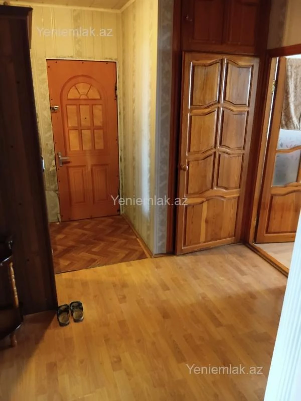 Satılır 4 otaqlı köhnə tikili 80 m²