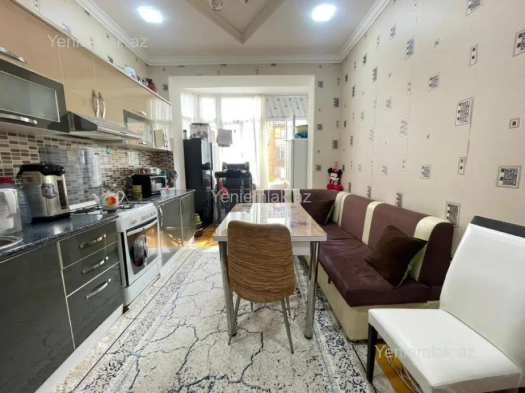 Satılır 3 otaqlı yeni tikili 85 m²