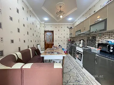 Satılır 3 otaqlı yeni tikili 85 m²