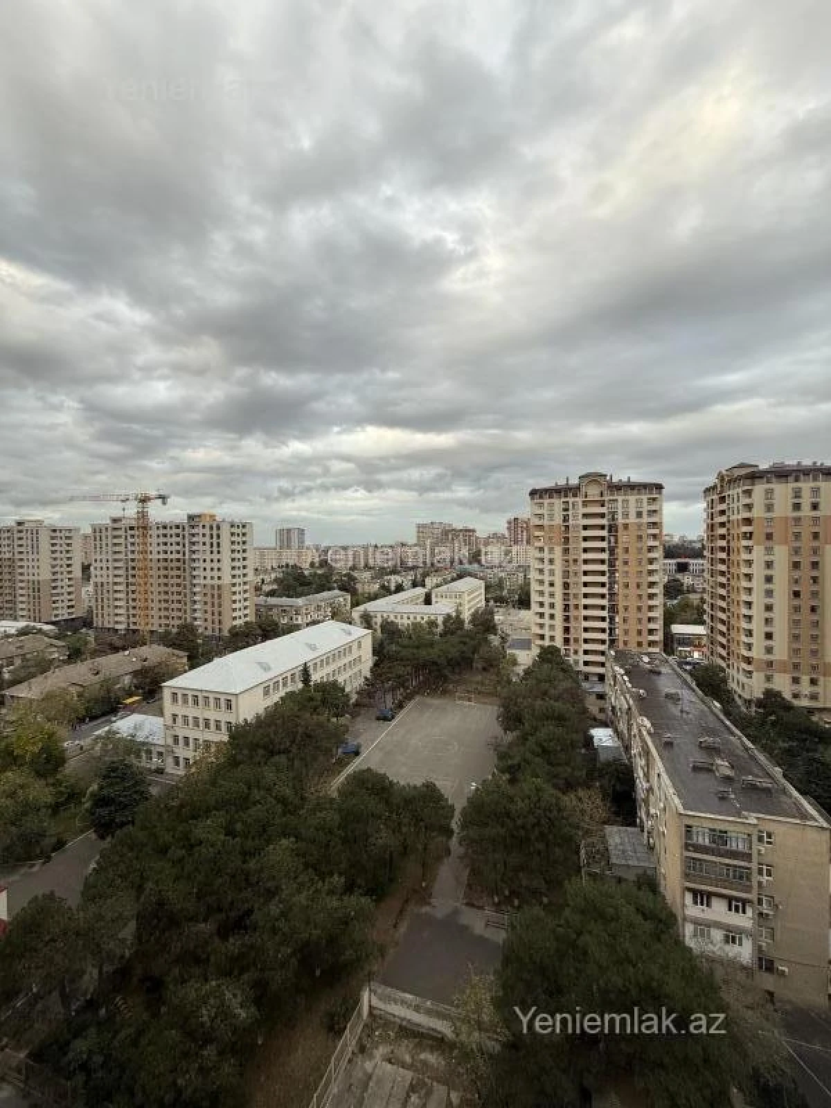 Satılır 1 otaqlı yeni tikili 64 m²