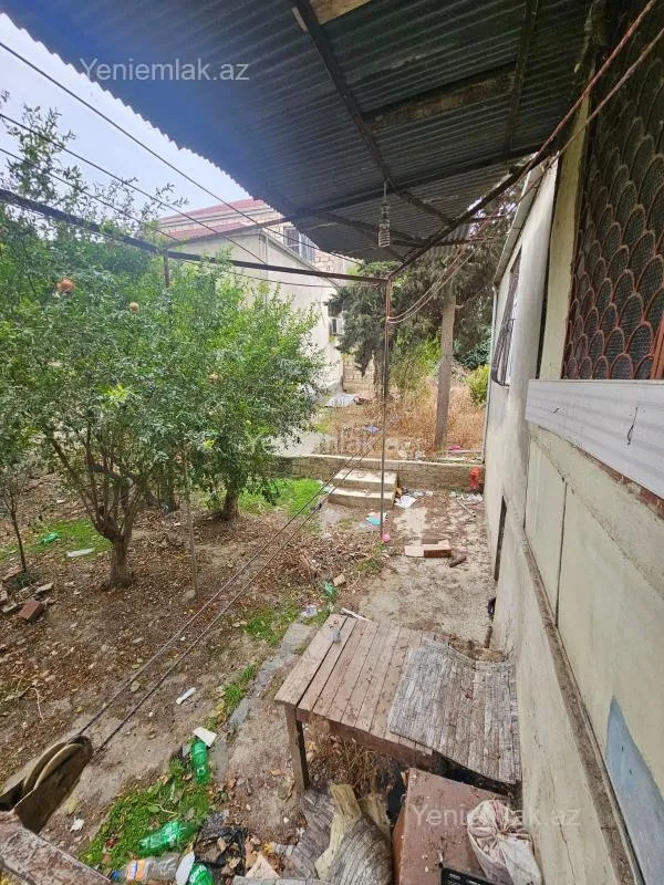 Satılır 2 otaqlı köhnə tikili 65 m²