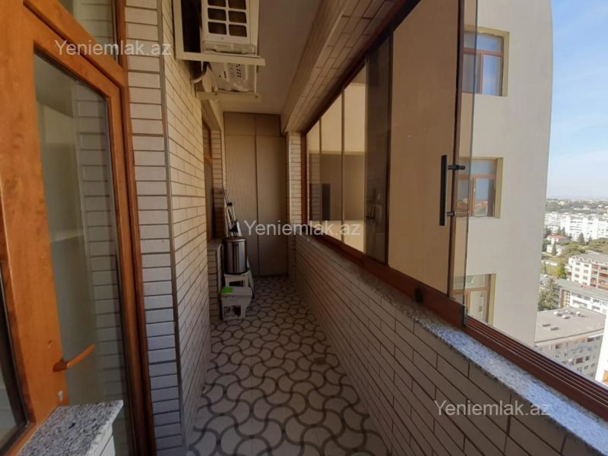 Satılır 3 otaqlı yeni tikili 105 m²
