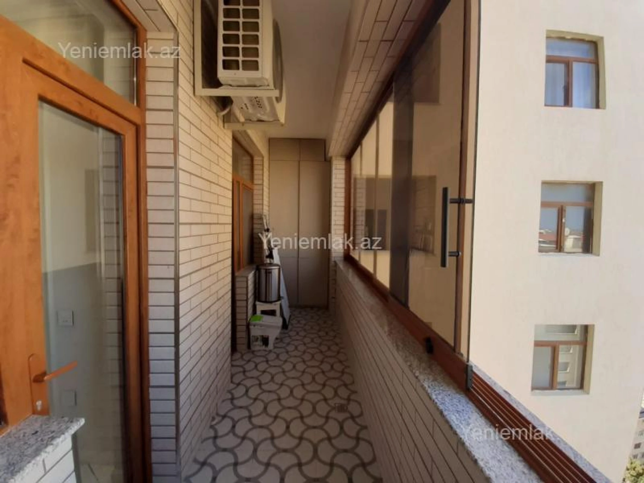 Satılır 3 otaqlı yeni tikili 105 m²