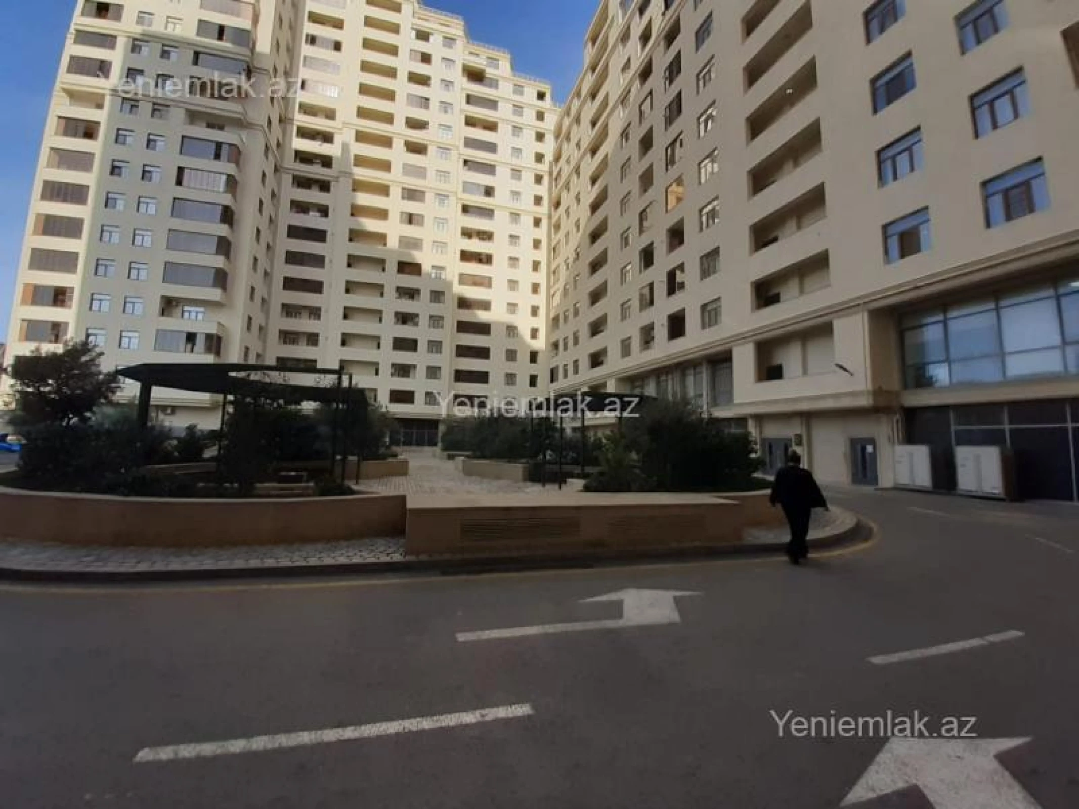 Satılır 3 otaqlı yeni tikili 105 m²