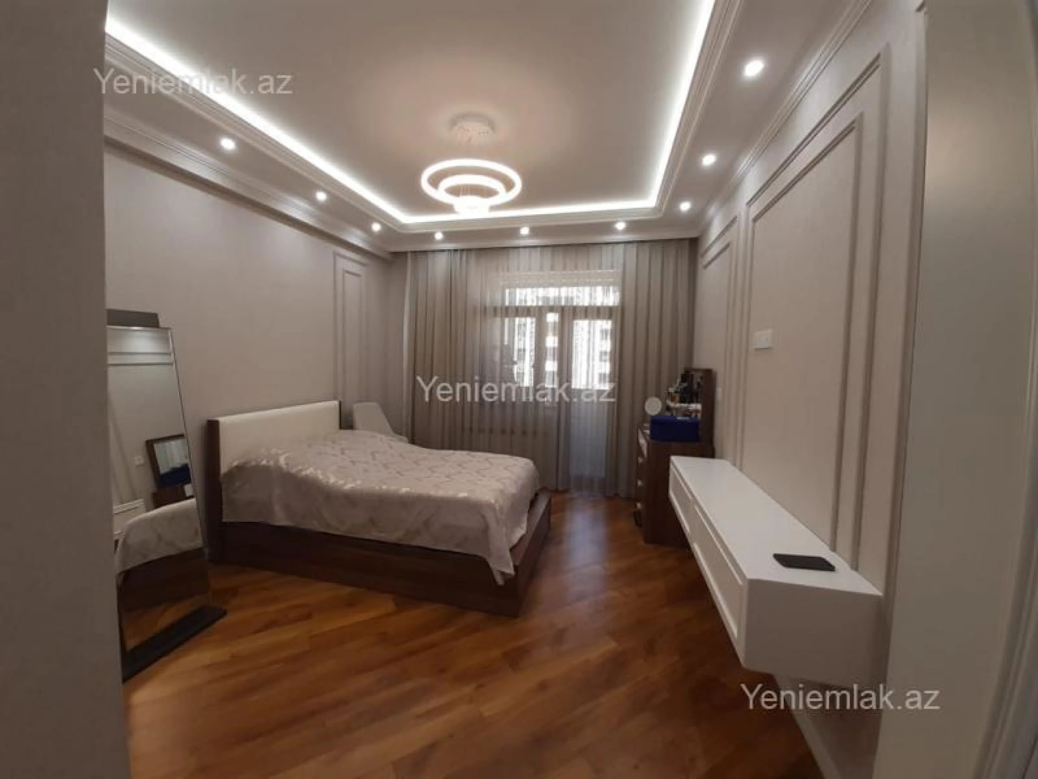 Satılır 3 otaqlı yeni tikili 105 m²