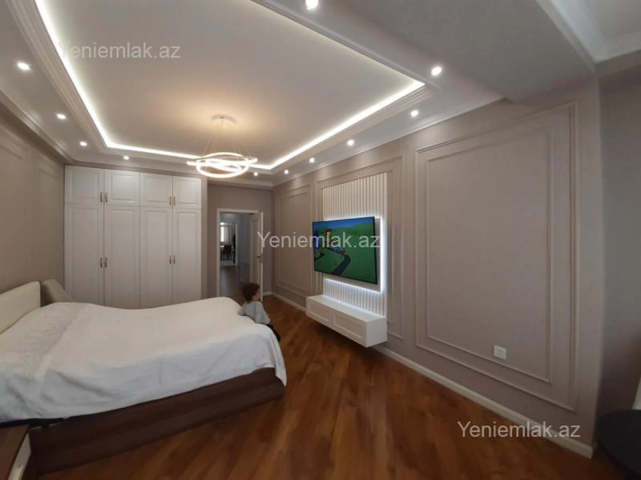 Satılır 3 otaqlı yeni tikili 105 m²