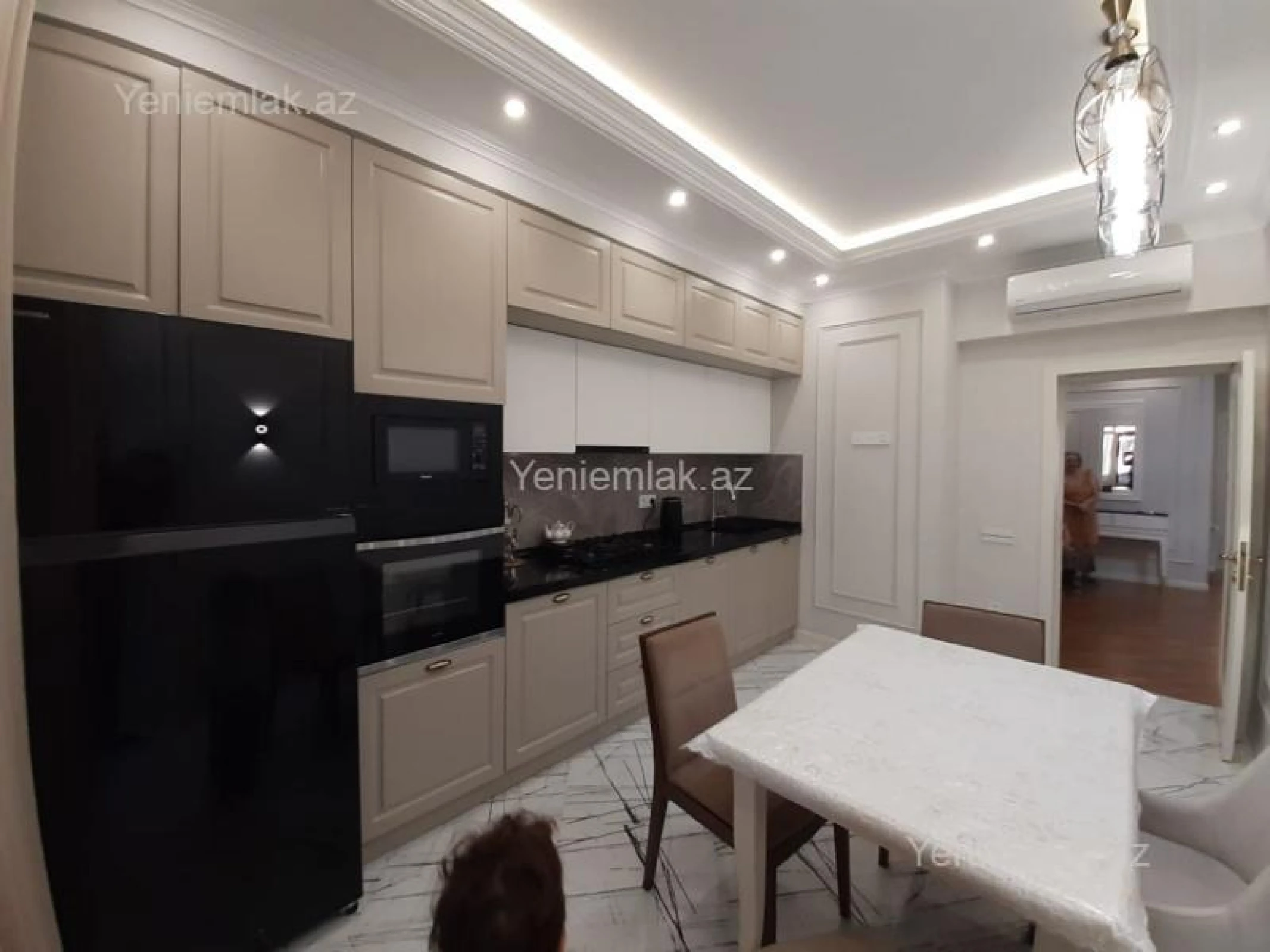 Satılır 3 otaqlı yeni tikili 105 m²