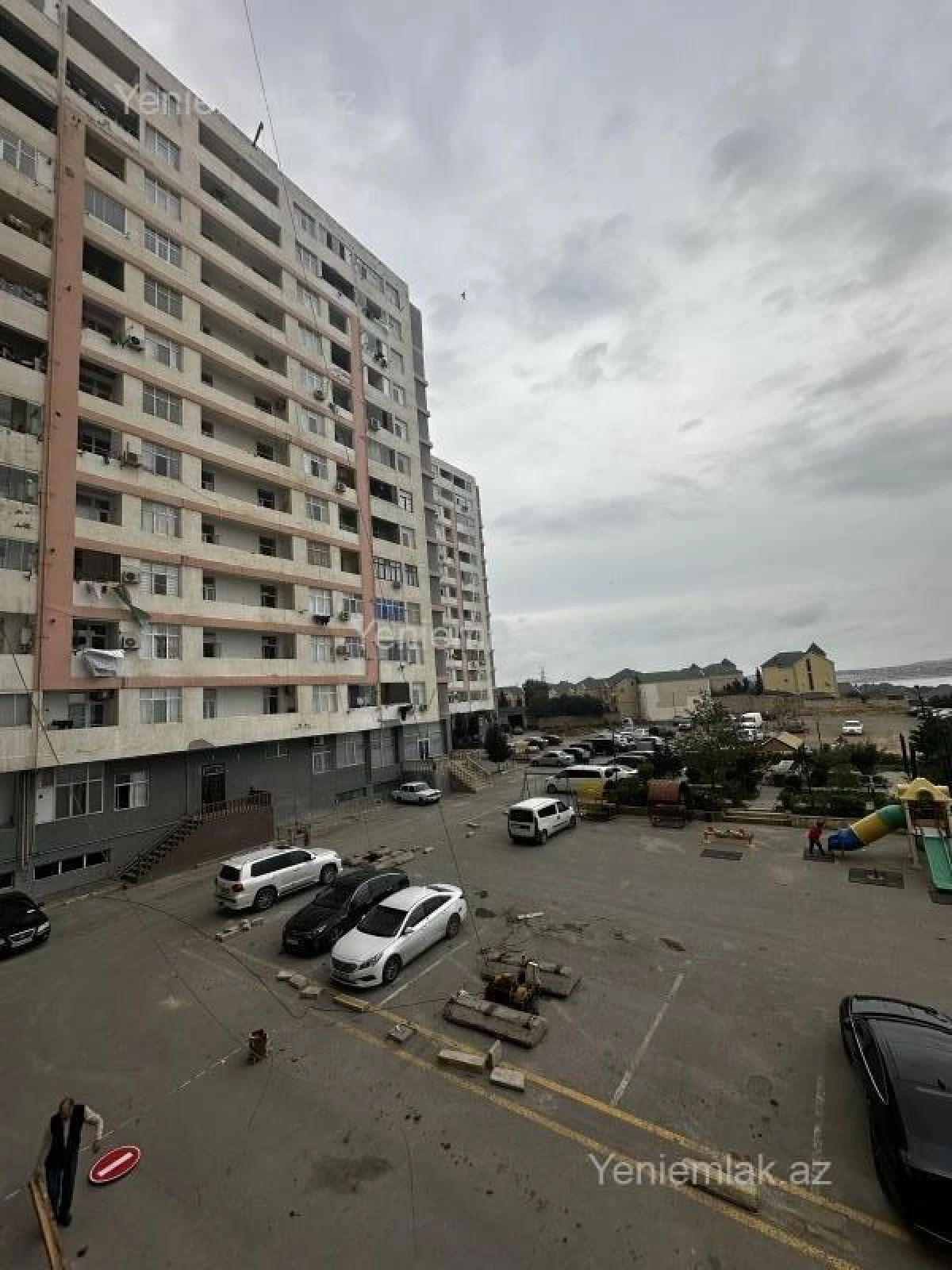 Satılır 2 otaqlı yeni tikili 60 m²