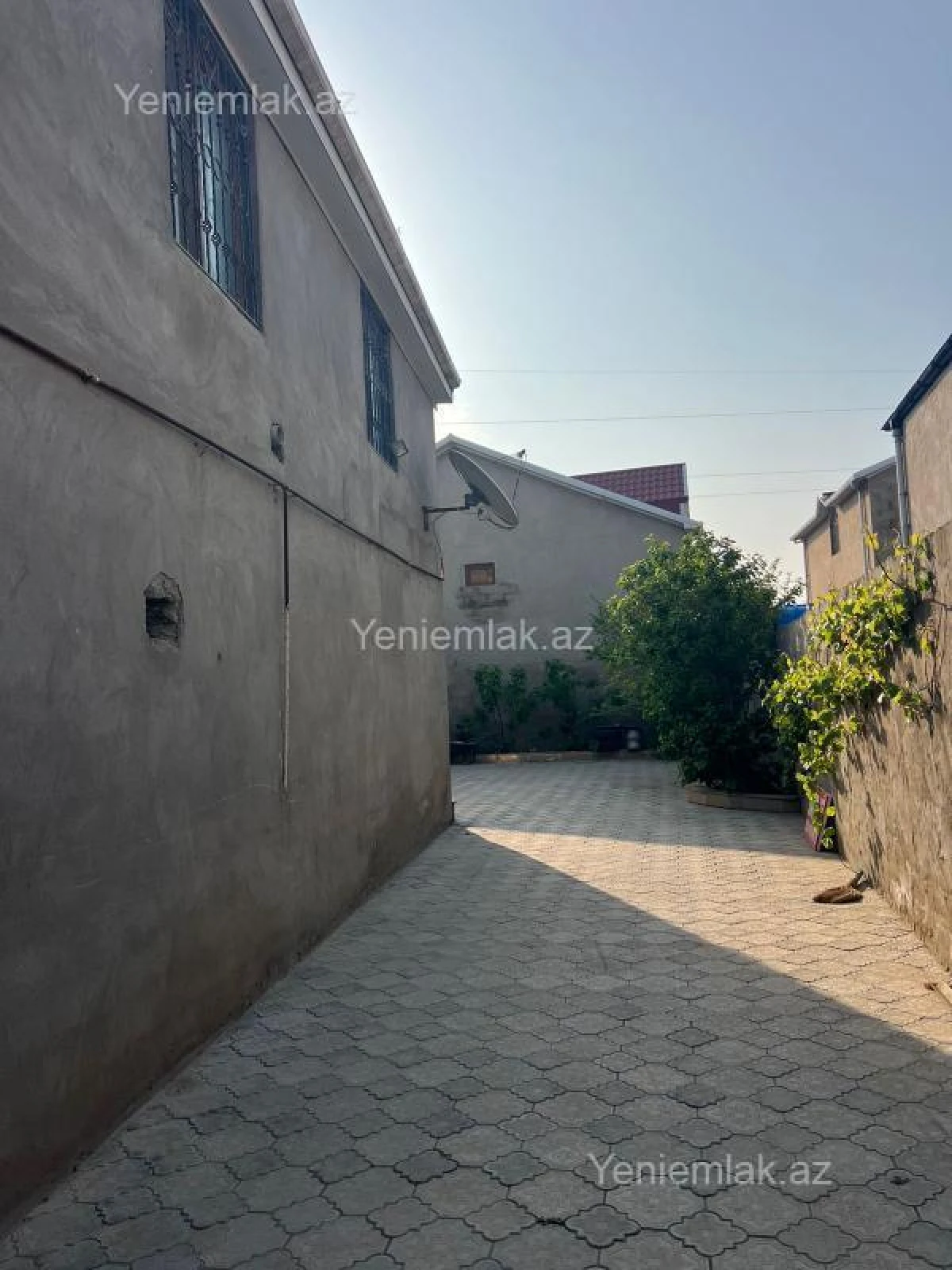 Satılır 5 otaqlı həyət evi 228 m²