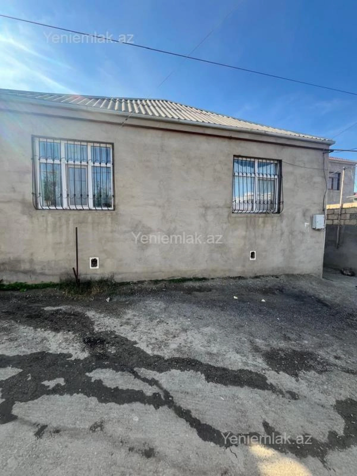 Satılır 2 otaqlı həyət evi 40 m²