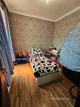 Satılır 4 otaqlı həyət evi 140 m²
