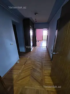 Satılır 3 otaqlı köhnə tikili 76 m²