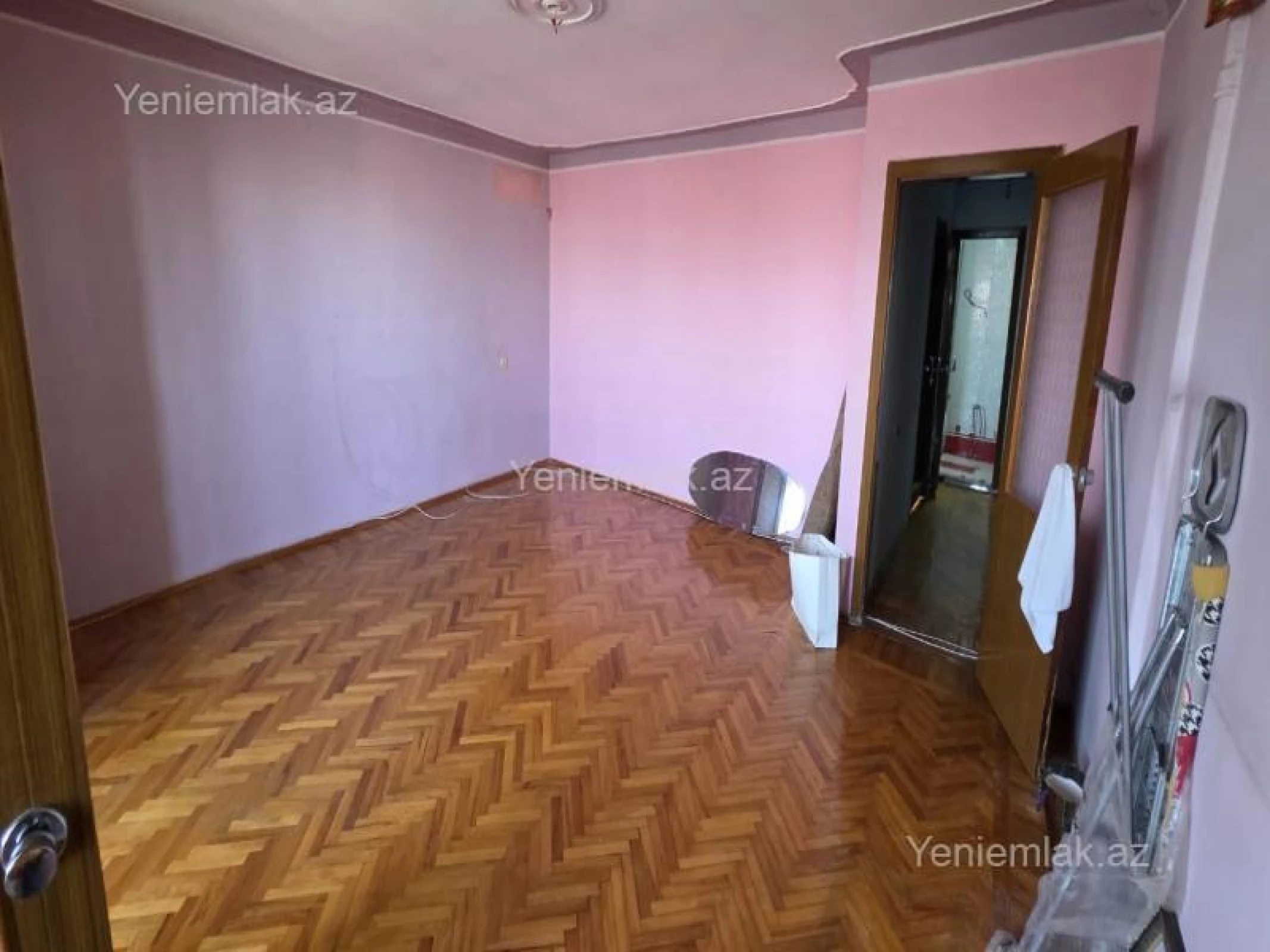 Satılır 3 otaqlı köhnə tikili 76 m²