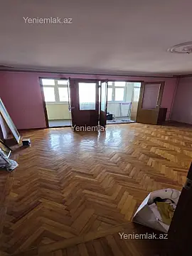 Satılır 3 otaqlı köhnə tikili 76 m²