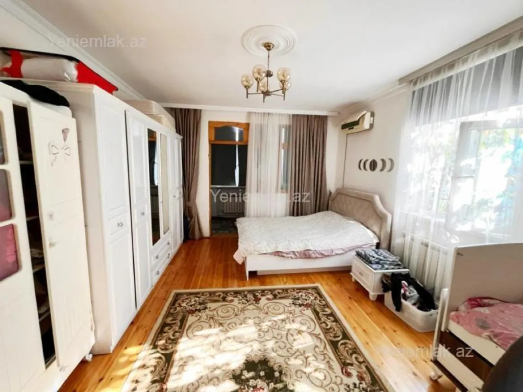 Satılır 4 otaqlı obyekt 110 m²