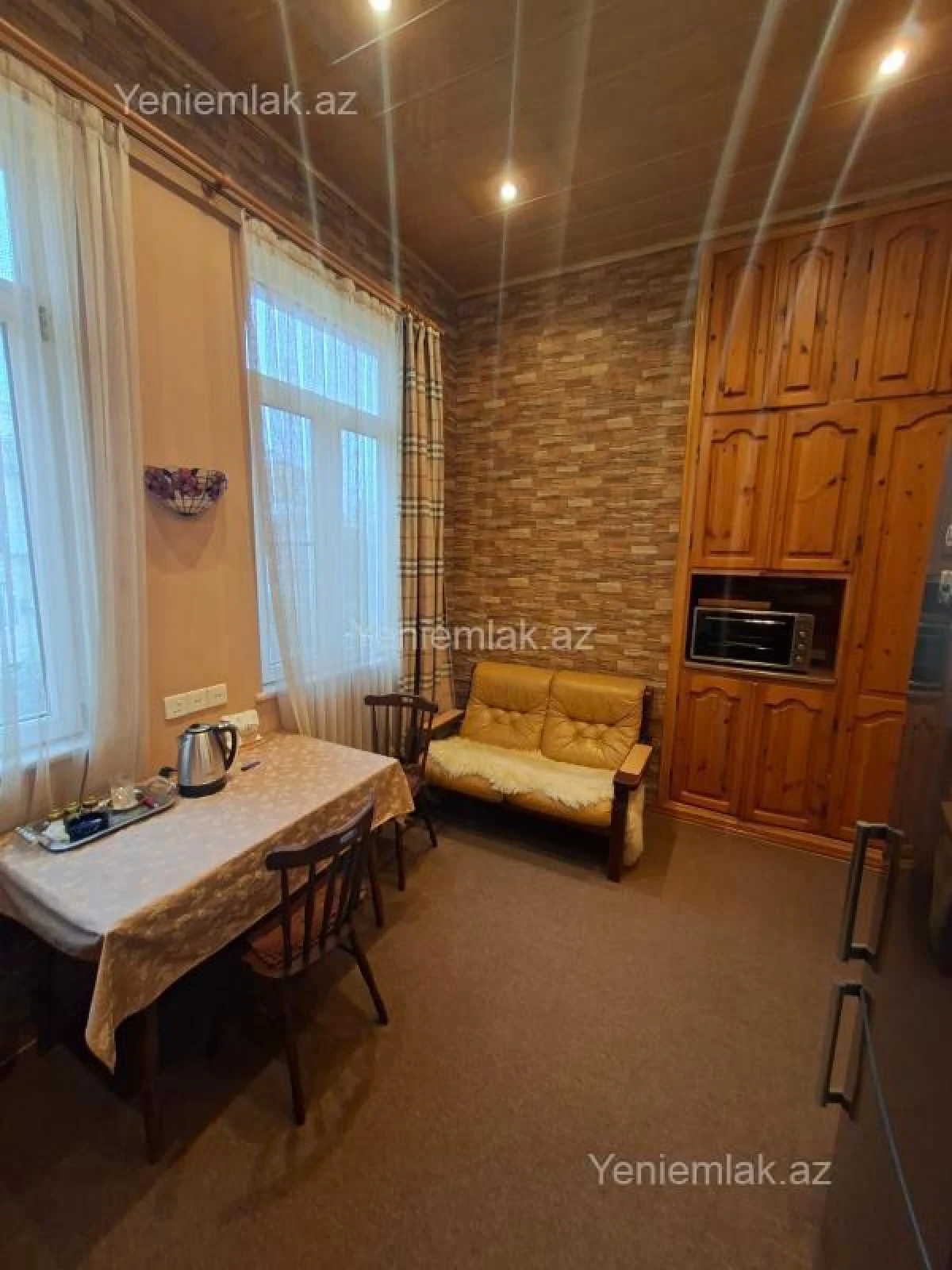 Satılır 3 otaqlı köhnə tikili 90 m²