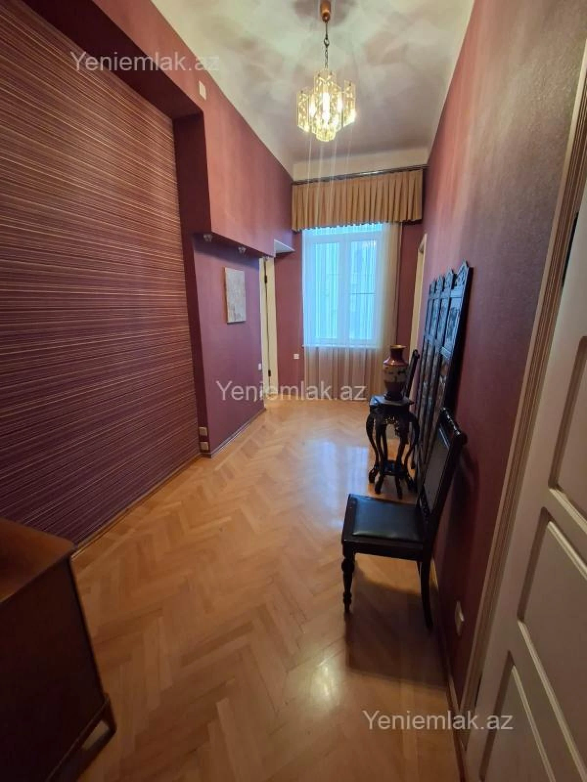 Satılır 3 otaqlı köhnə tikili 90 m²