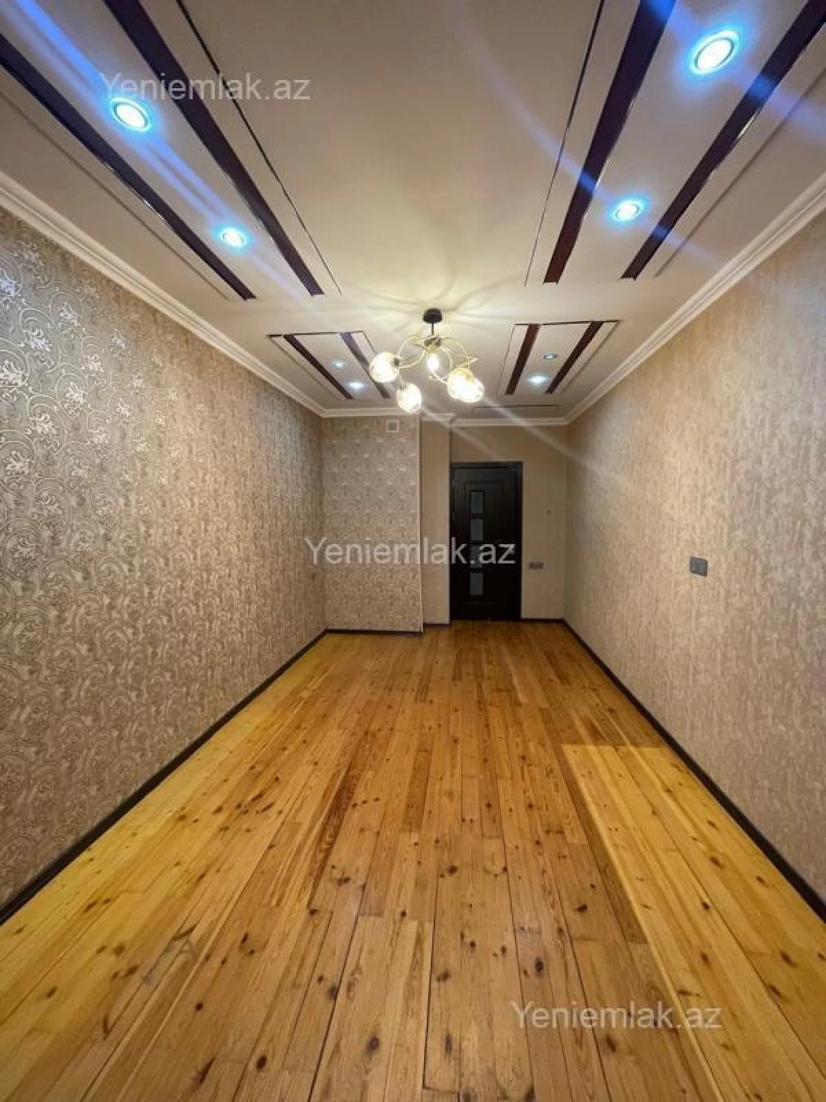 Satılır 2 otaqlı yeni tikili 75 m²