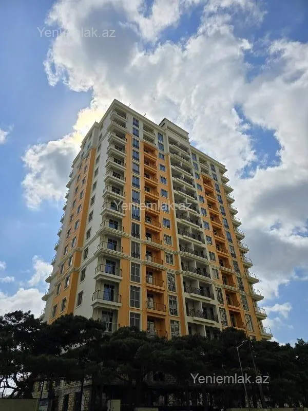 Satılır 3 otaqlı yeni tikili 108 m²